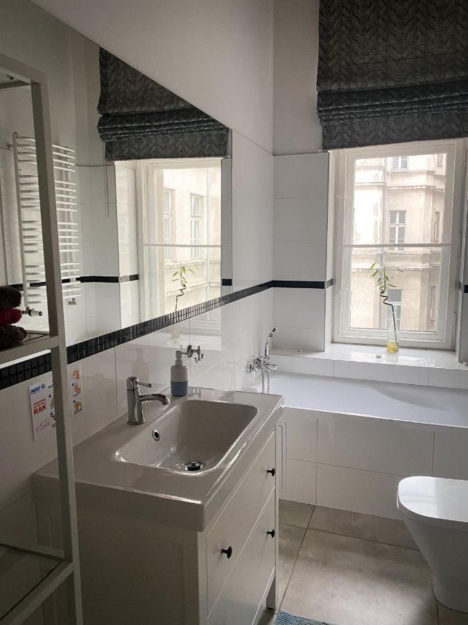 Rabarbar Apartment Lodz  Ngoại thất bức ảnh